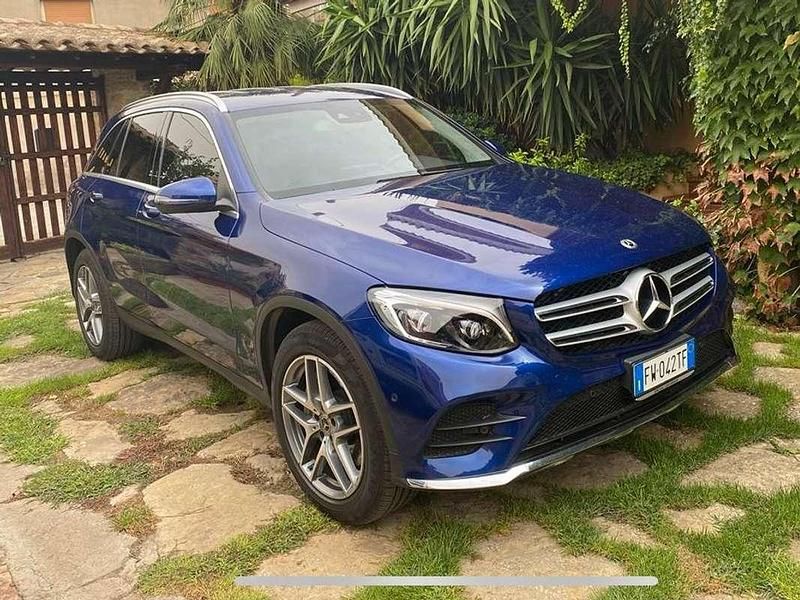 Blu/azzurro Usata 2019 Mercedes GLC220 SUV | 32.900 € (Buon prezzo) - Immagine 1/4