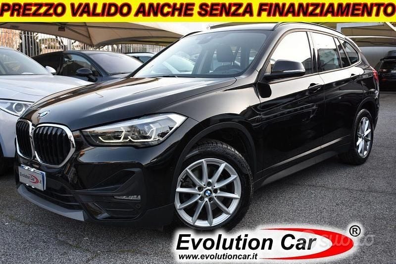 Usata BMW X1 Advantage 150 CV (110 kW) 2022 Nero pastello SUV