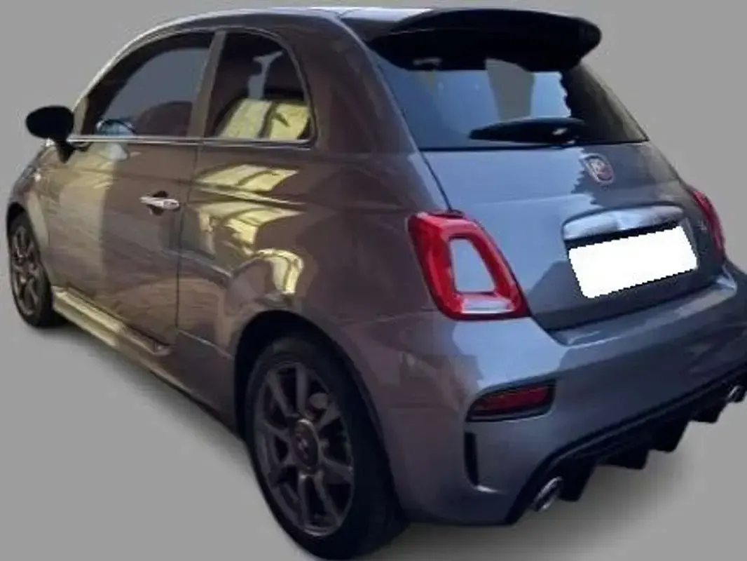 Usata Abarth 595 165 CV (121 kW) 2023 Grigio Utilitaria