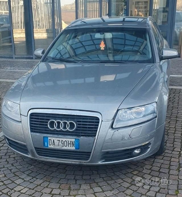 Grigio Usata 2005 Audi A6 Tre volumi | 3000 € (Buon prezzo) - Immagine 1/3