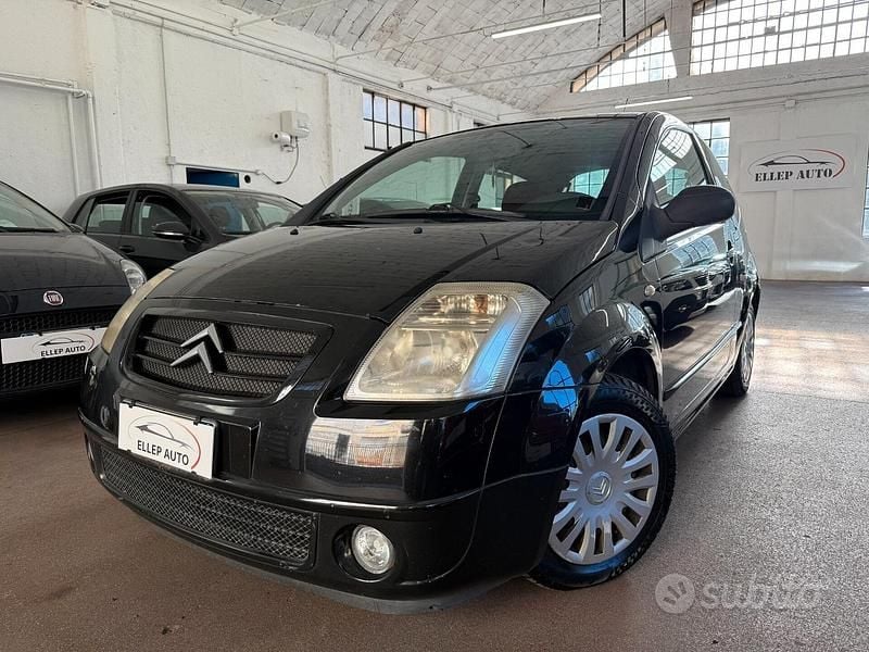 Nero Usata 2008 Citroën C2 Exclusive Due volumi | 1990 € (Buon prezzo) - Immagine 1/4