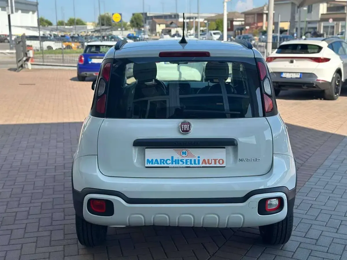Usata Fiat Panda Cross Cross 69 CV (50 kW) 2021 Bianco Utilitaria