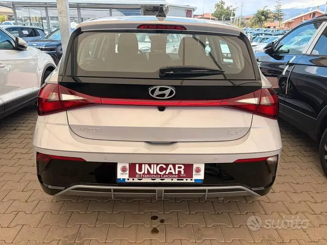 Neu Hyundai i20 100 PS (73 kW) 2026 Kleinwagen