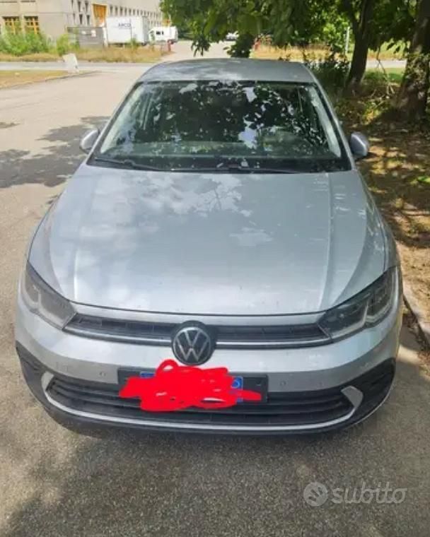 Usata VW Polo Style 95 CV (69 kW) 2023 Grigio Utilitaria