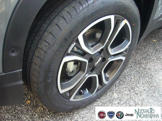 Usata Jeep Avenger Summit 100 CV (73 kW) 2024 Grigio SUV