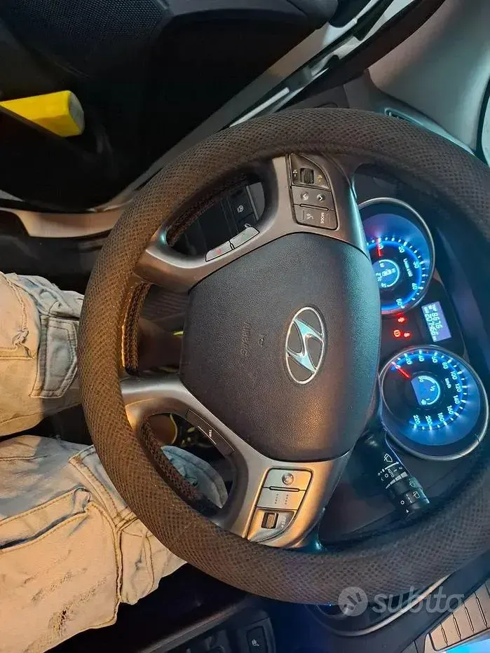 Usata Hyundai ix35 115 CV (84 kW) 2015 Bianco SUV