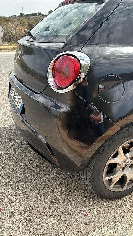 Usata Alfa Romeo MiTo 95 CV (69 kW) 2010 Nero Utilitaria