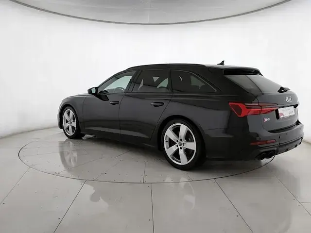 Usata Audi A6 Sport 344 CV (253 kW) 2023 Nero mythos metallizzato Station wagon