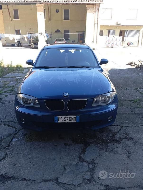 Usata BMW 116 116 CV (85 kW) 2006 Blu Utilitaria