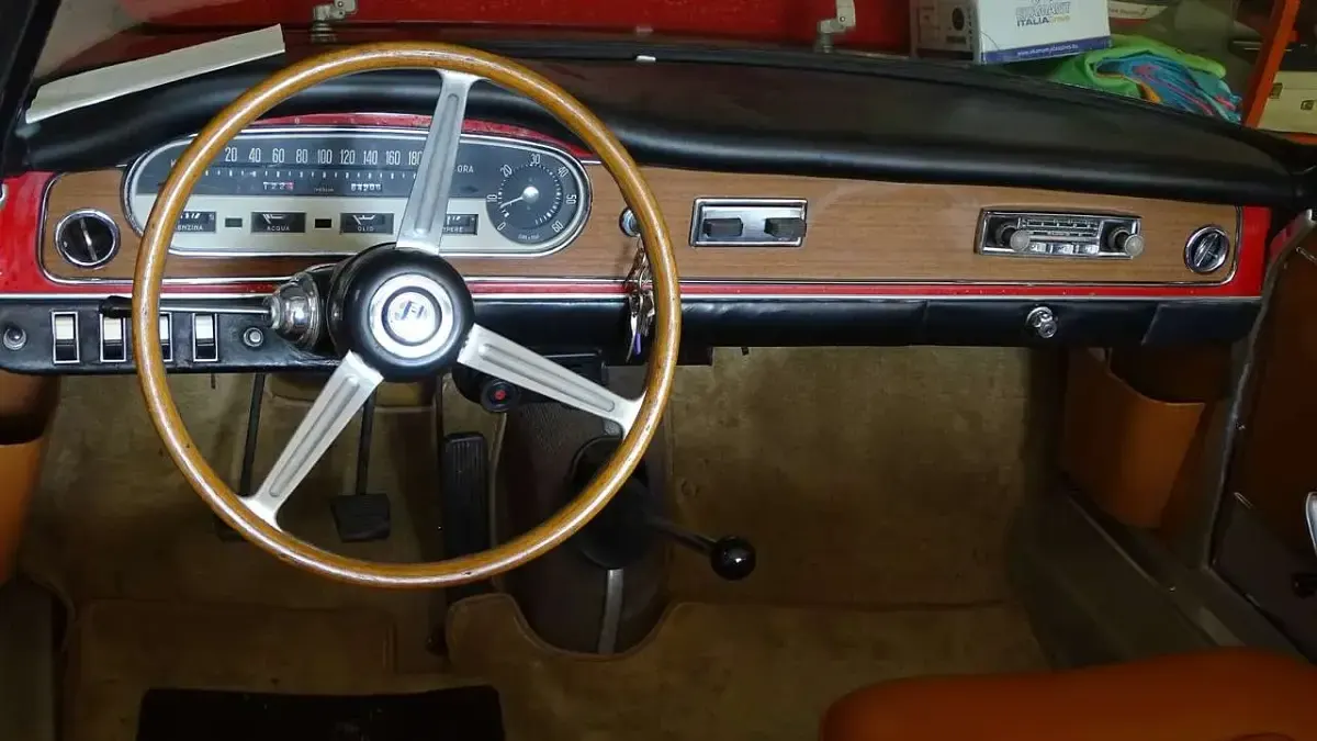 Usata Lancia Flavia 120 CV (88 kW) 1962 Rosso Cabrio