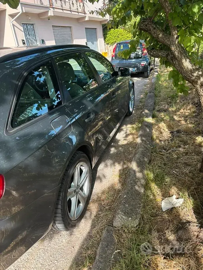 Usata Audi A4 177 CV (130 kW) 2012 Grigio Station wagon