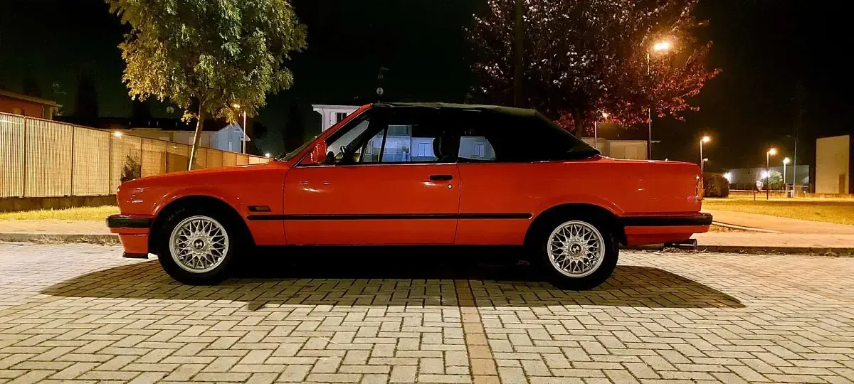 Usata BMW 320 Cabriolet Efficient Dynamics 129 CV (94 kW) 1990 Cabrio