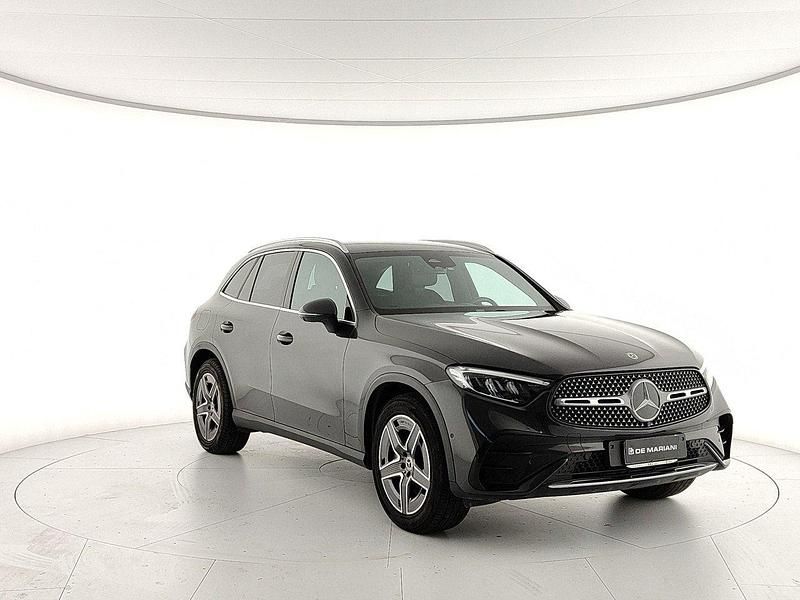 Usata Mercedes GLC220 Advanced Plus 197 CV (144 kW) 2023 Grigio grafite SUV