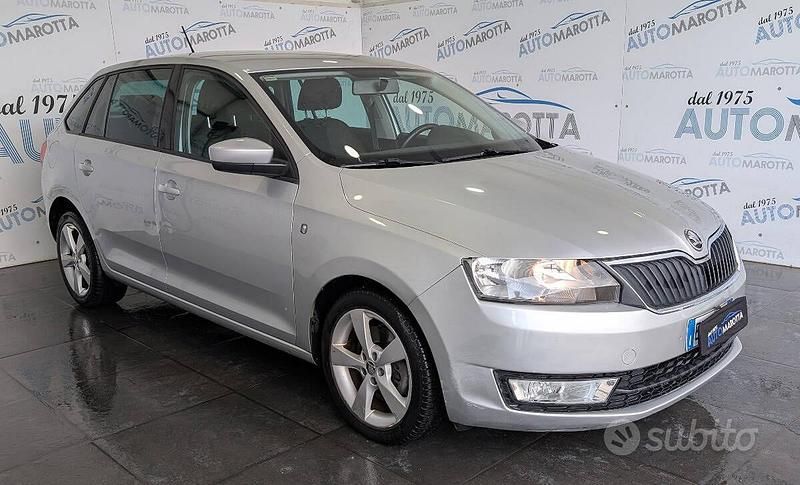 Usata Skoda Rapid Executive 90 CV (66 kW) 2015 Grigio Utilitaria