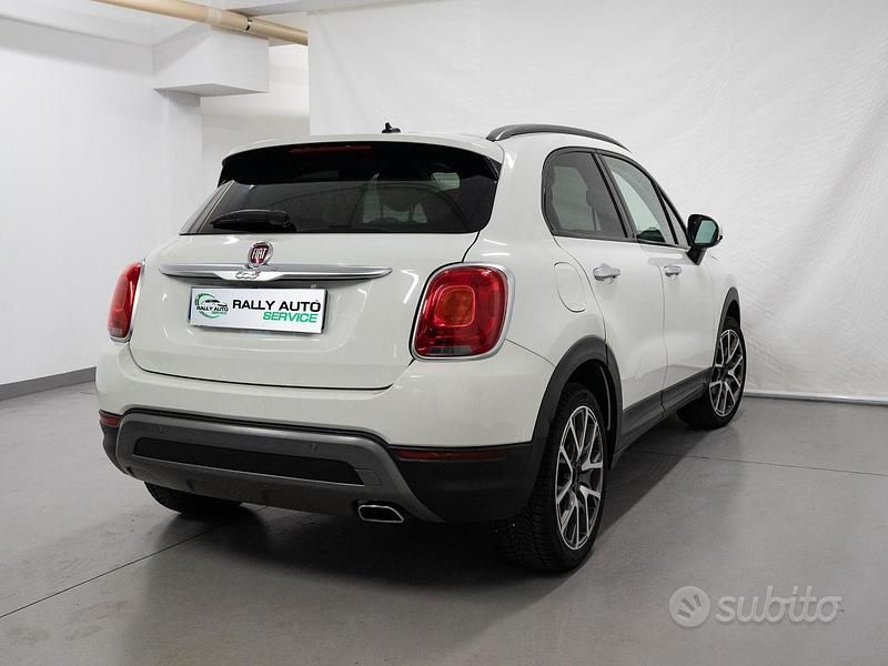 Usata Fiat 500X Cross Plus 120 CV (88 kW) 2016 Bianco SUV