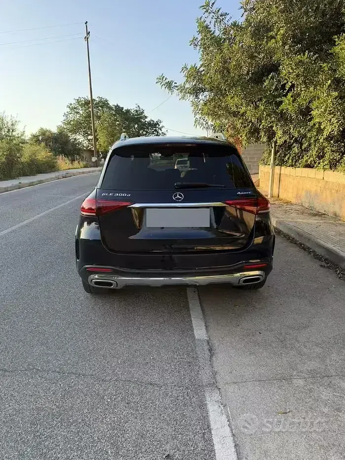 Usata Mercedes GLE300 Premium Plus 245 CV (180 kW) 2021 Nero SUV