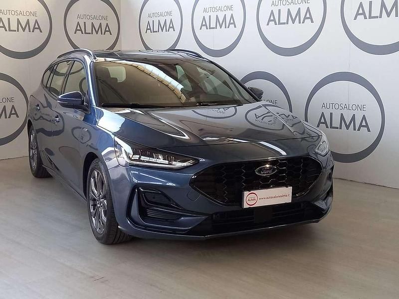 Usata Ford Focus ST 116 CV (85 kW) 2025 Blu/azzurro Station wagon