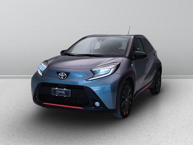 Usata Toyota Aygo X 72 CV (52 kW) 2023 Grigio SUV