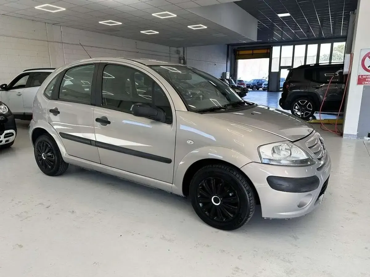 Usata Citroën C3 60 CV (44 kW) 2008 Grigio Berlina