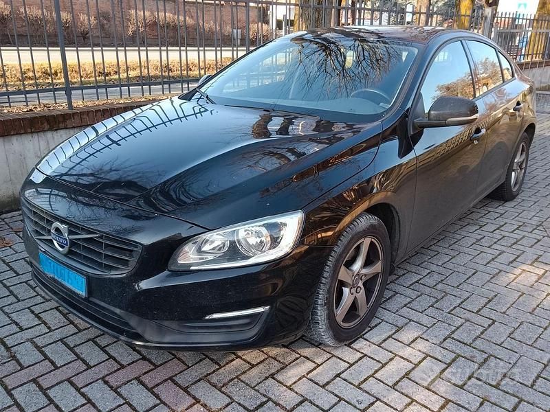 Usata Volvo S60 Business Edition 2017 Nero Berlina