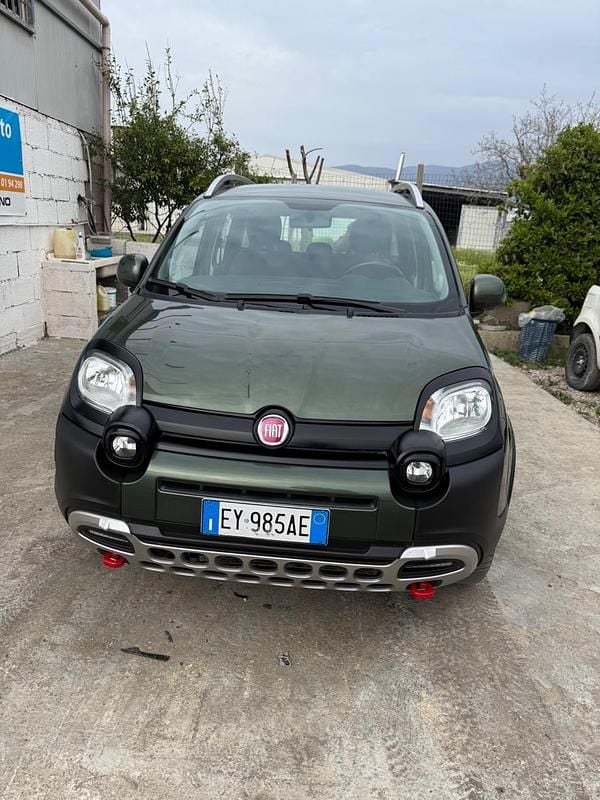 Usata Fiat Panda Cross Cross 74 CV (54 kW) 2015 Verde Utilitaria