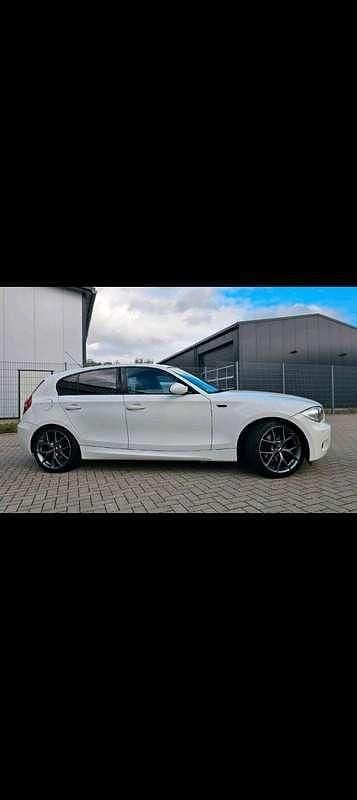 Usata BMW 120 170 CV (125 kW) 2010 Utilitaria