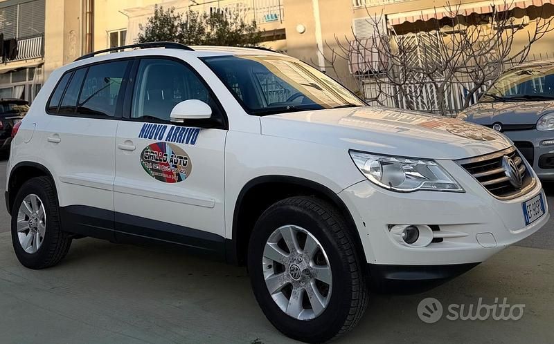 Usata VW Tiguan 140 CV (102 kW) 2011 Bianco SUV