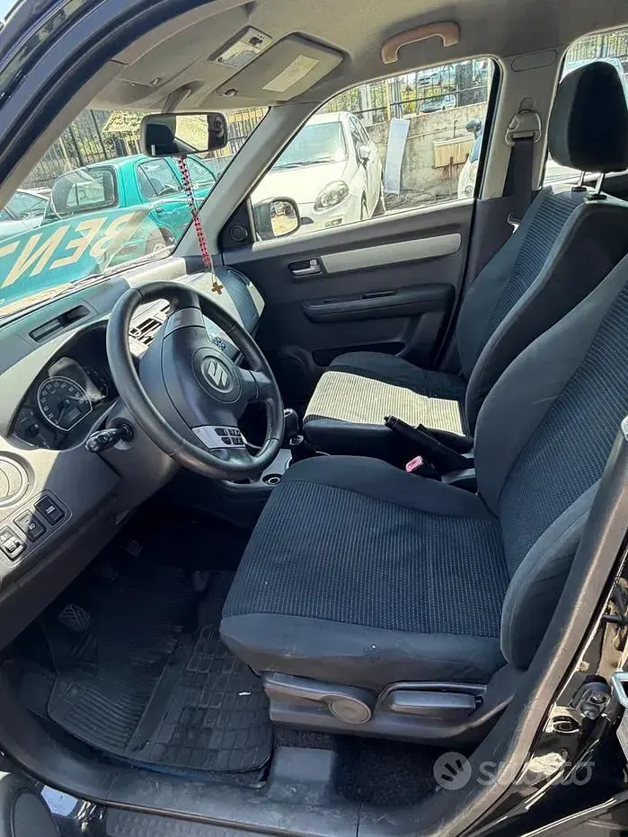 Usata Suzuki Swift GL 92 CV (67 kW) 2008 Nero Utilitaria