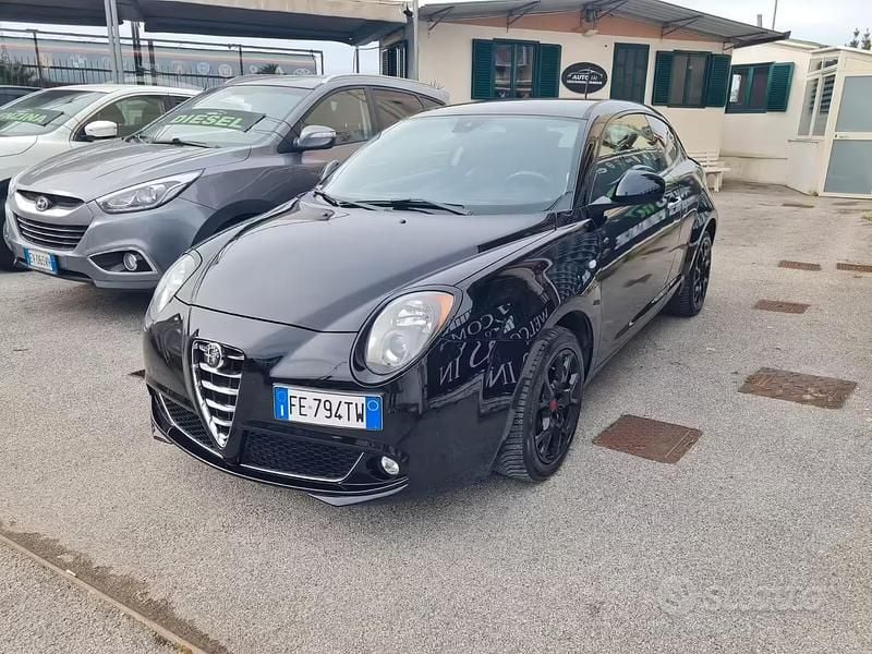Usata Alfa Romeo MiTo 78 CV (57 kW) 2016 Nero Utilitaria