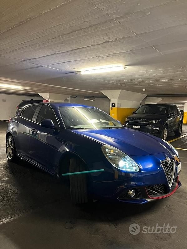 Usata Alfa Romeo Giulietta 120 CV (88 kW) 2018 Blu Berlina