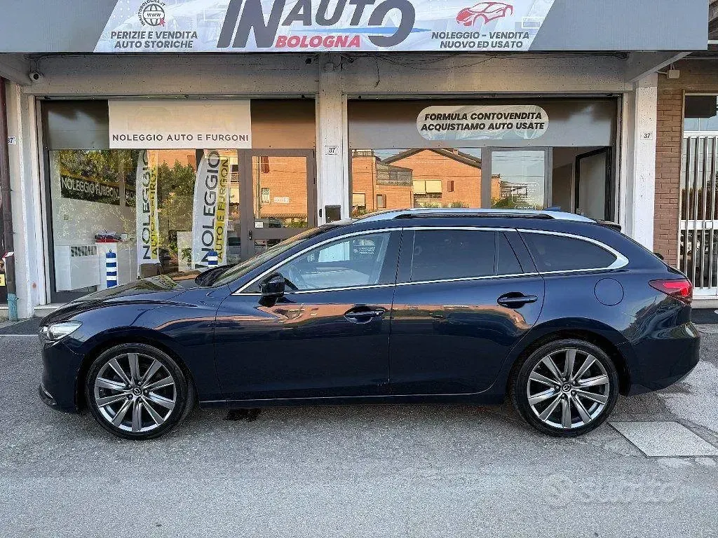 Usata Mazda 6 Signature 184 CV (135 kW) 2020 Bluazzurro Station wagon