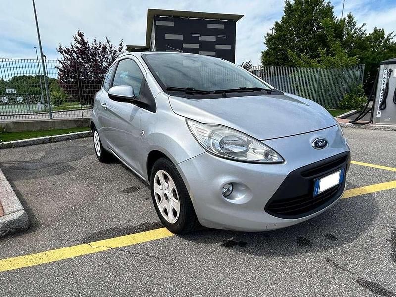 Usata Ford Ka Titanium 69 CV (50 kW) 2011 Argento Utilitaria