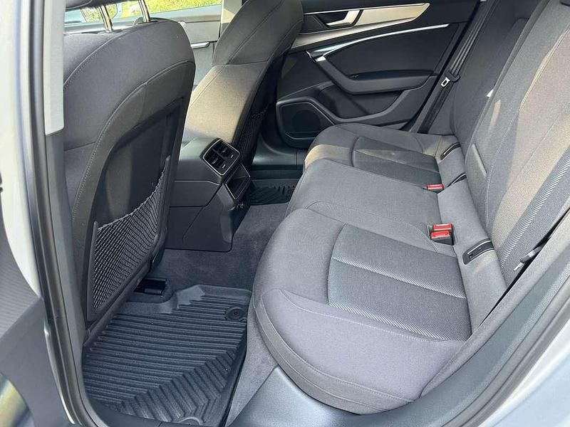 Usata Audi A6 Ambiente 204 CV (150 kW) 2023 Argento Station wagon