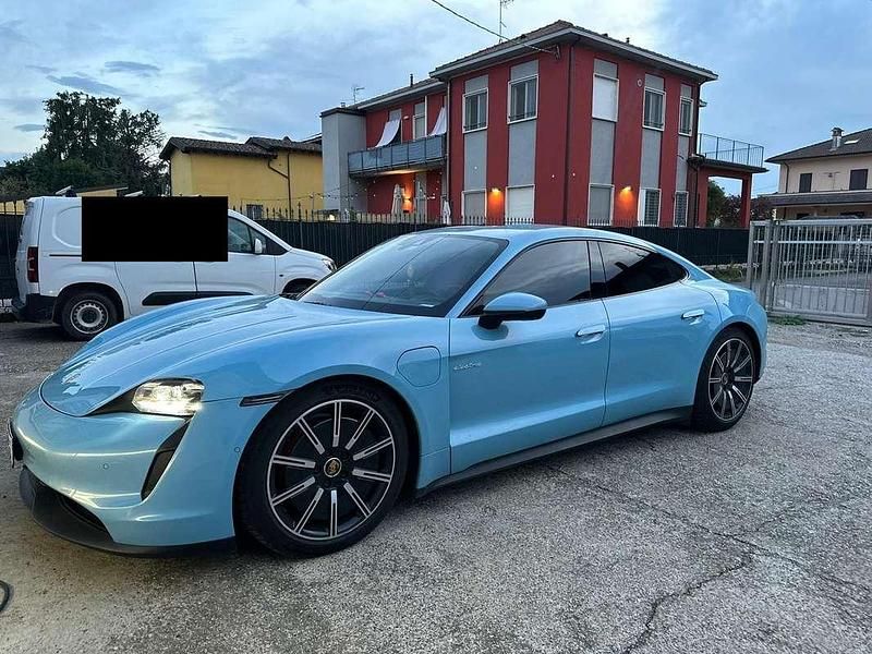 Usata Porsche Taycan 4S Performance Package 419 kW (571 CV) 2020 Berlina