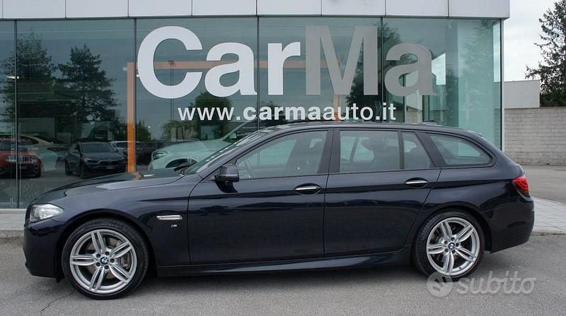 Usata BMW 530 M Sport 258 CV (189 kW) 2015 Blu/azzurro Station wagon