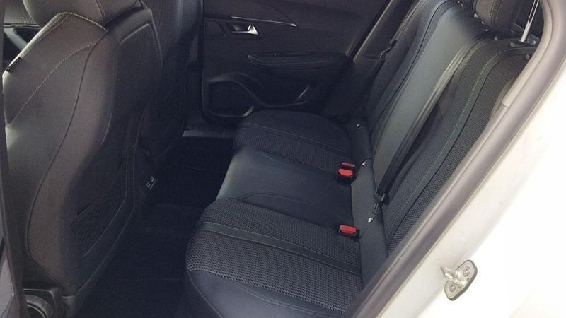 Brugt Peugeot e-2008 GT 100 kW (136 HK) 2021 Hvid SUV