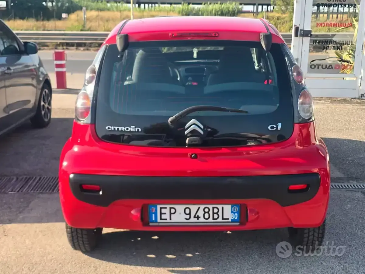 Usata Citroën C1 Seduction 68 CV (50 kW) 2012 Rosso Utilitaria