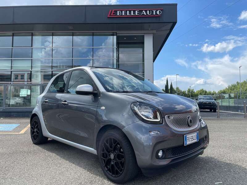Grigio Usata 2017 Smart ForFour Passion Due volumi | 11.750 € (Buon prezzo) - Immagine 1/4