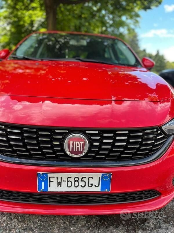 Rosso Usata 2019 Fiat Tipo S Station wagon | 7100 € (Super prezzo) - Immagine 1/4