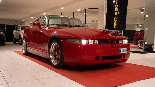 Usata Alfa Romeo SZ/RZ 207 CV (152 kW) 1993 Rosso