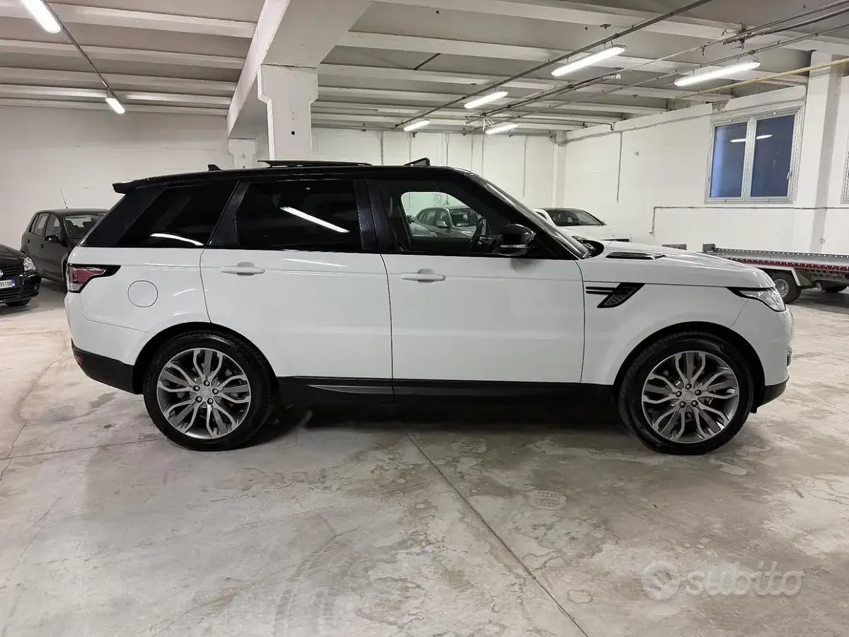 Usata Land Rover Range Rover Sport HSE Dynamic 249 CV (183 kW) 2015 Bianco SUV