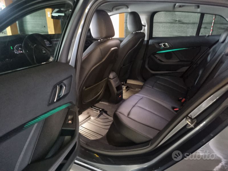 Usata BMW 116 Luxury Line 116 CV (85 kW) 2020 Grigio Utilitaria