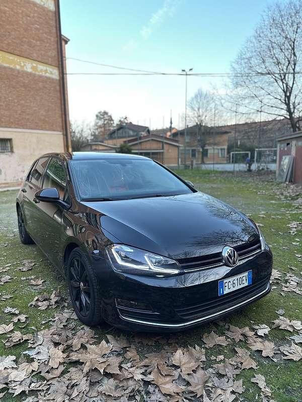 Usata VW Golf VII Highline 116 CV (85 kW) 2016 Berlina
