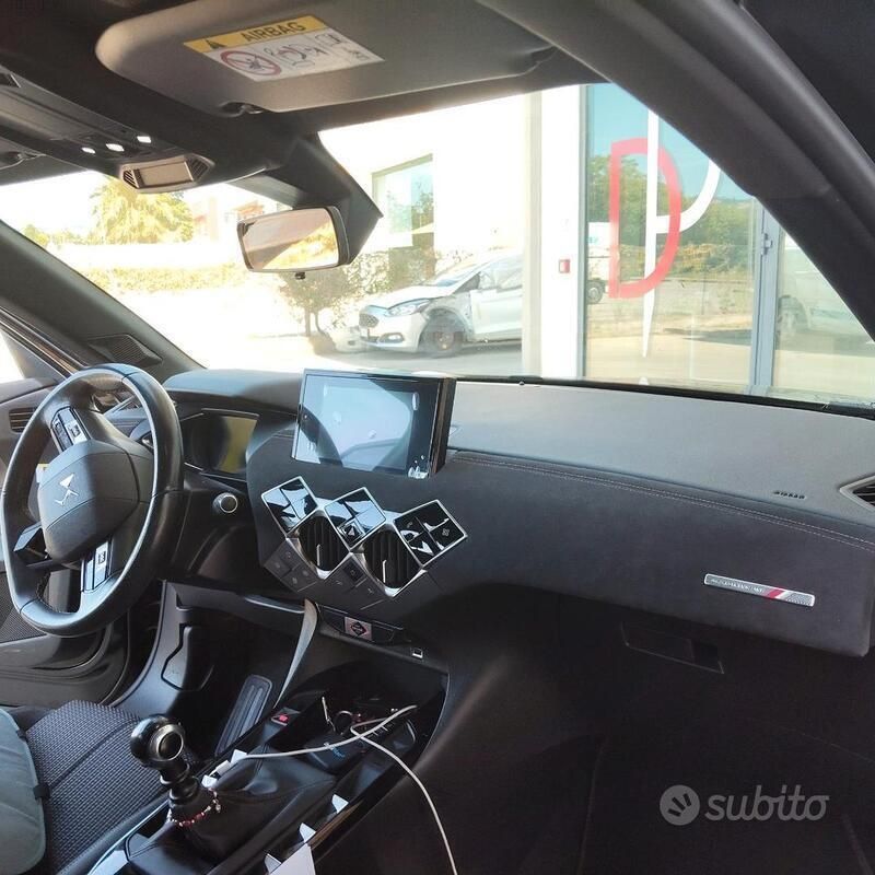 Usata DS Automobiles DS3 102 CV (75 kW) 2021 Nero Station wagon
