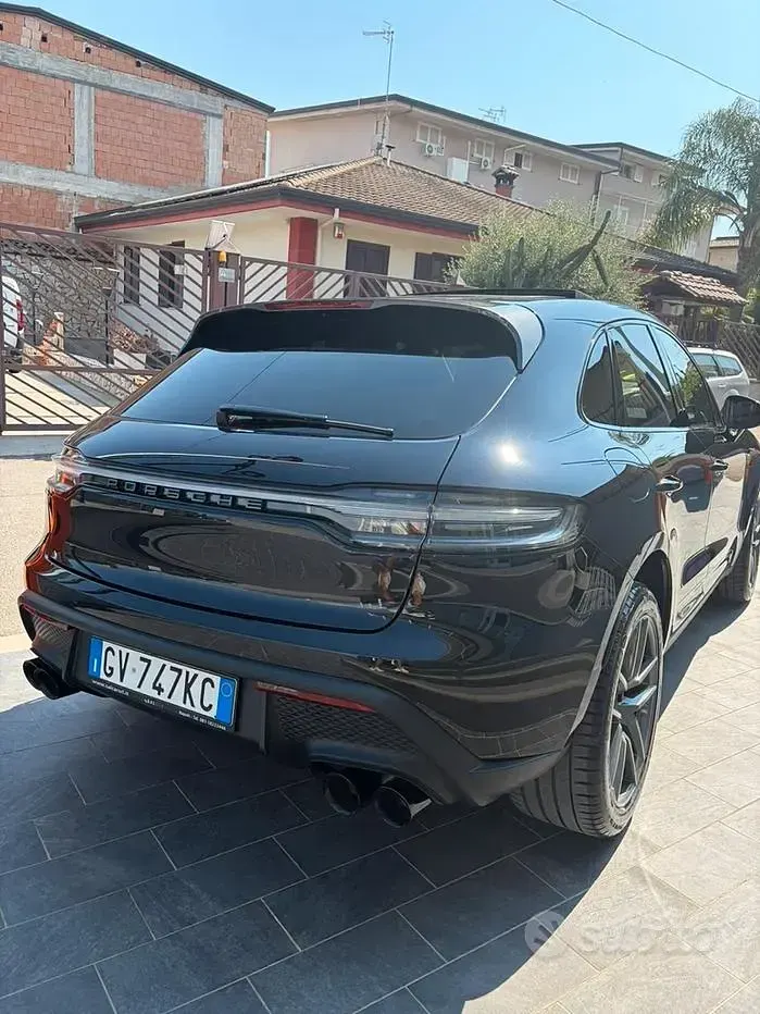 Usata Porsche Macan T 265 CV (194 kW) 2024 Nero SUV