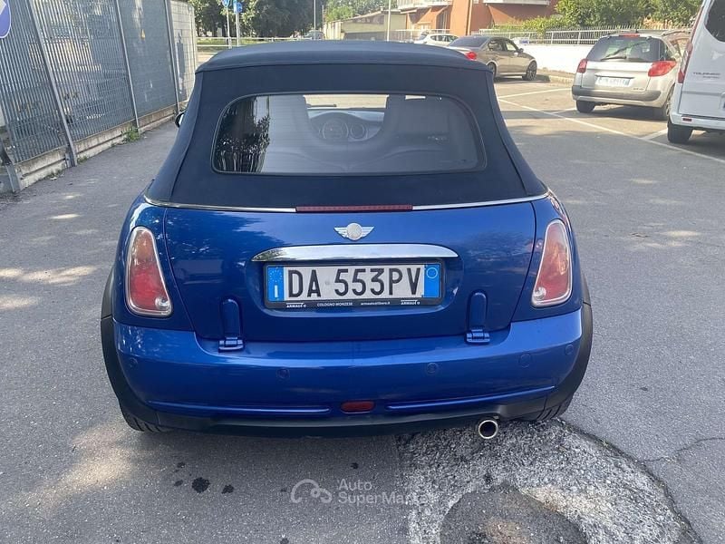 Usata Mini Cooper Cabriolet 116 CV (85 kW) 2006 Blu/azzurro Cabrio