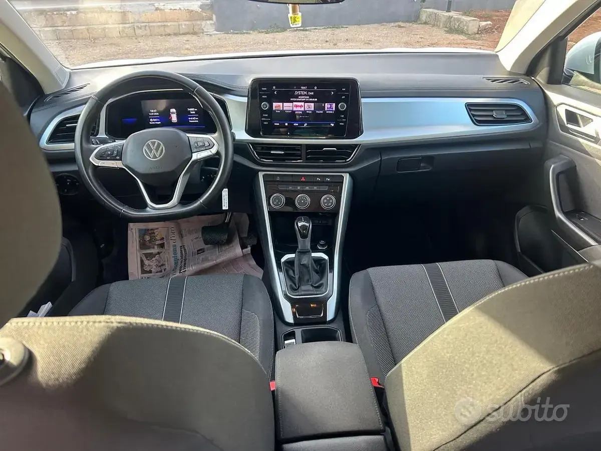 Usata VW T-Roc 150 CV (110 kW) 2022 Bianco SUV