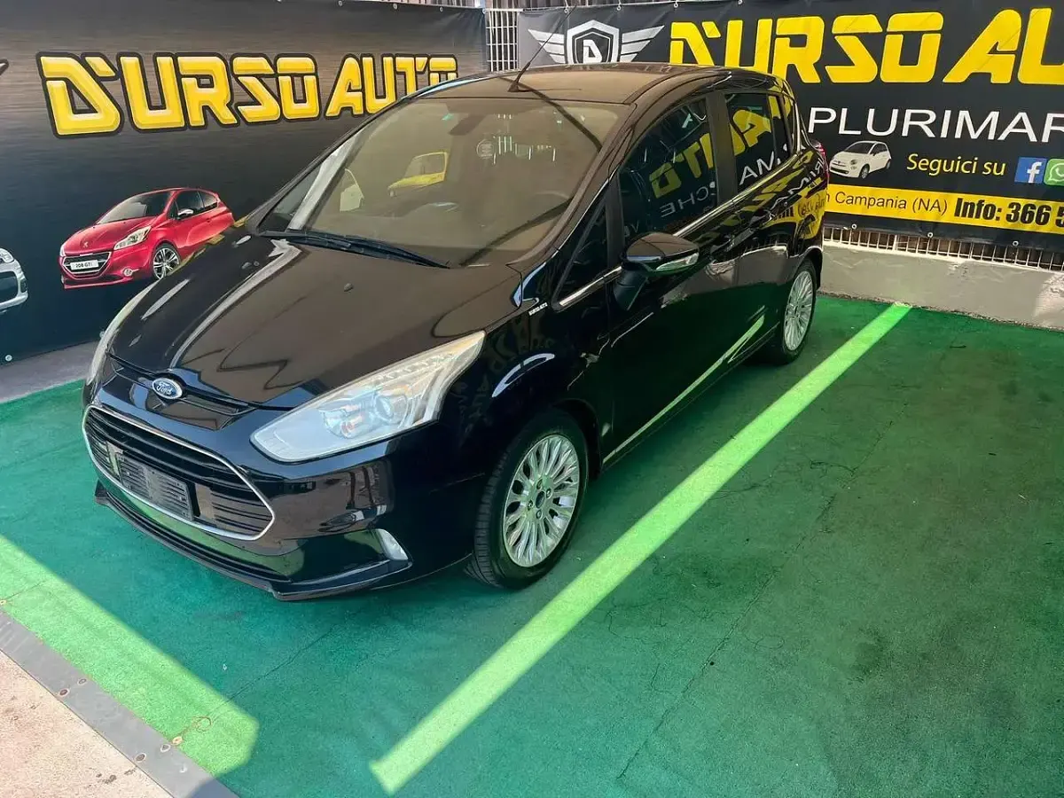 Usata Ford B-MAX Titanium 101 CV (74 kW) 2013 Metallizzato Monovolume
