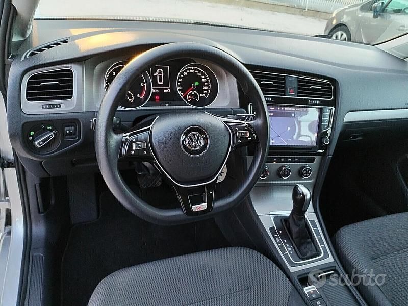 Usata VW Golf VII Highline 105 CV (77 kW) 2014 Grigio Station wagon