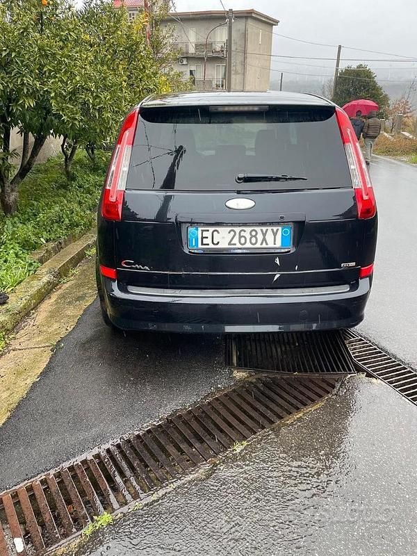 Usata Ford C-MAX 100 CV (73 kW) 2010 Monovolume